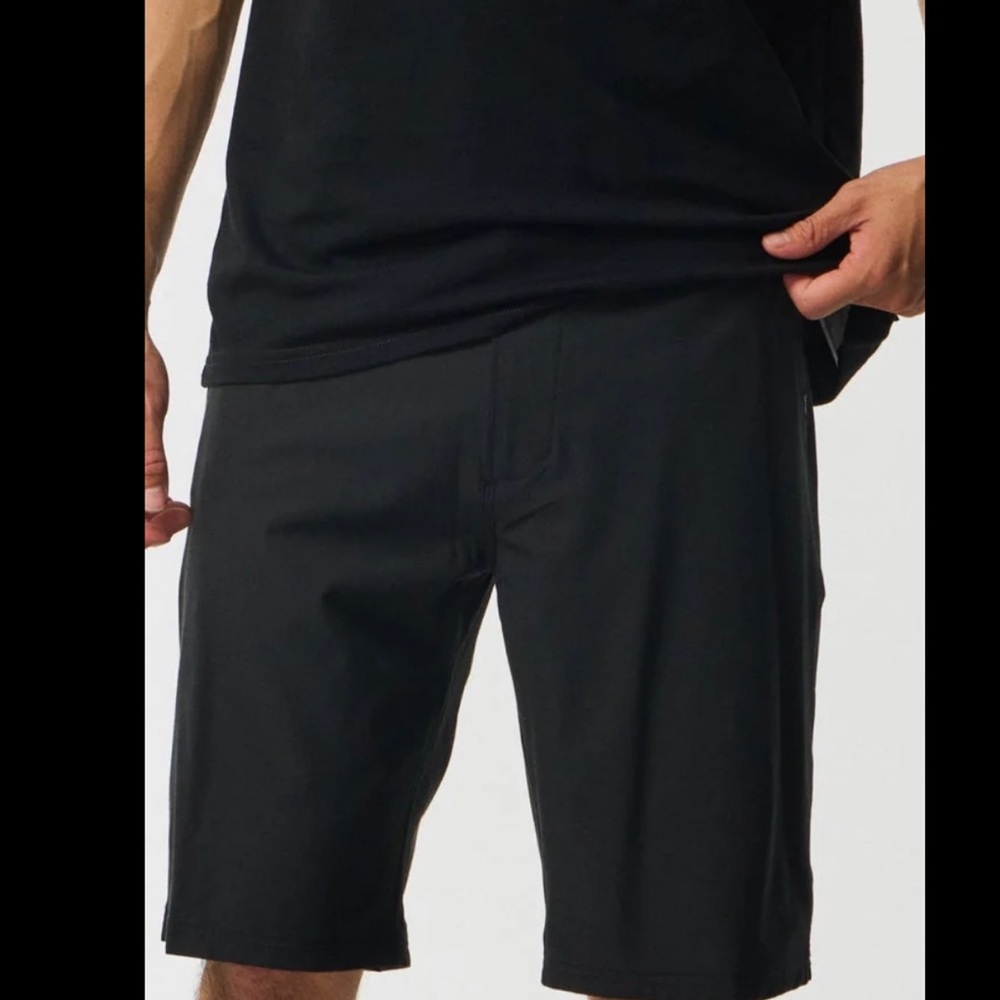 Rip Curl Black Athletic 8 inch “Mirage” Men's Shorts